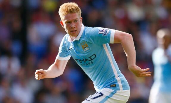 阿莫林抱头无奈！曼联队长补时踢飞空门+2次高射炮 尴尬40射门0球