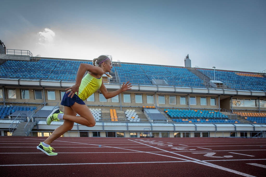 接下来的一个月再进10球，姆巴佩将跃升经典射手榜，仅次于梅西领先C罗